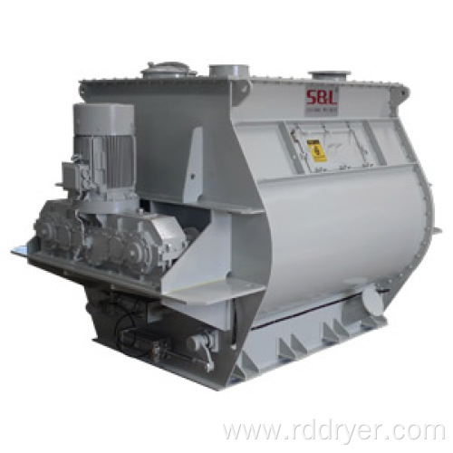 Horizontal blade type powder mixer